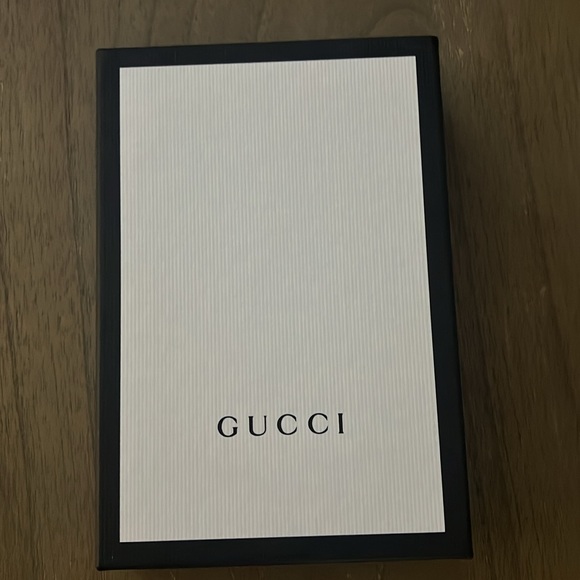Gucci Case - Picture 5 of 7